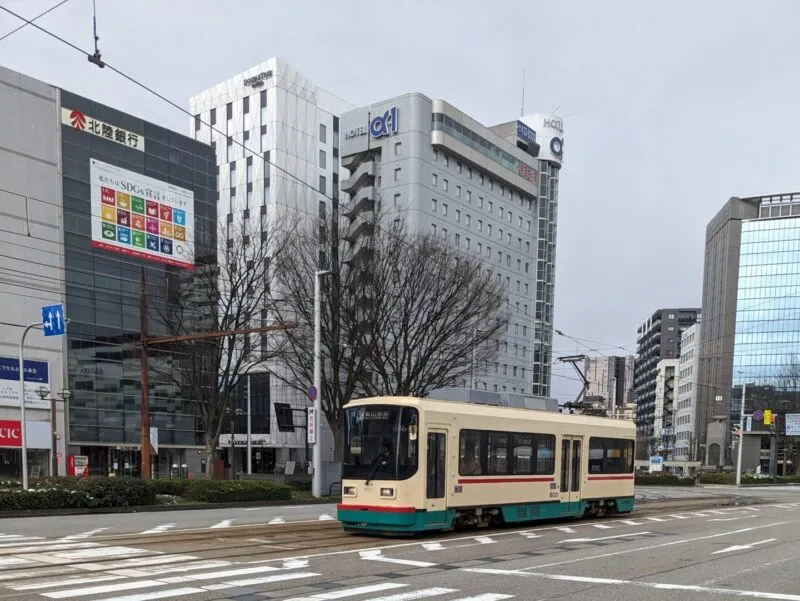 富山駅前探索